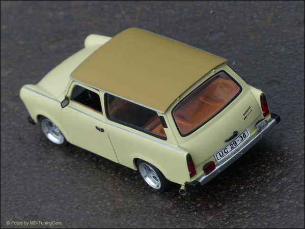 1:18 Trabant 601 Kombi Delux inkl. TR.Rennsport Alufelgen & OVP